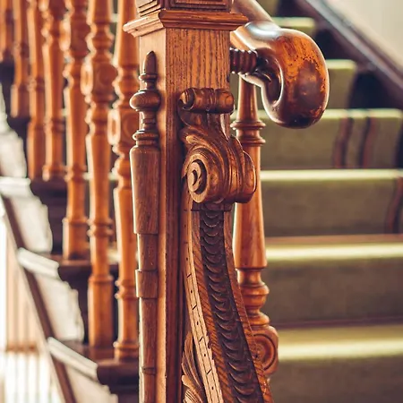 Sanct Peter バート・ノイェンアール・アールヴァイラー