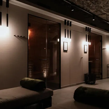 Sanct Peter Hotel 4*