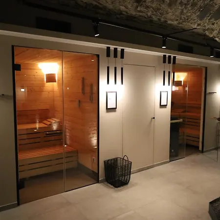 Sanct Peter バート・ノイェンアール・アールヴァイラー