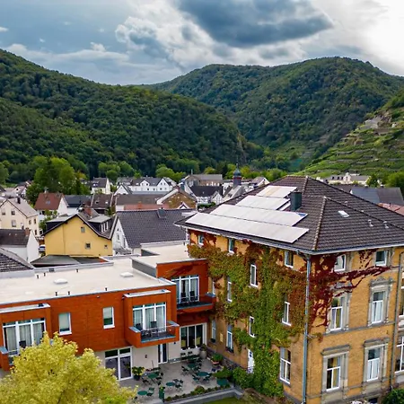 ホテル Sanct Peter バート・ノイェンアール・アールヴァイラー