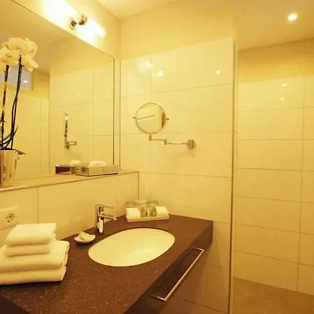 Sanct Peter Отель