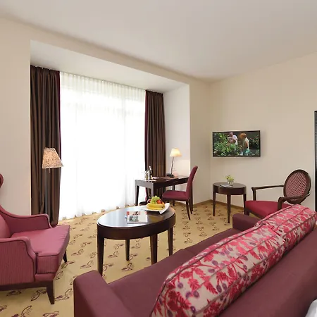 Sanct Peter 4* バート・ノイェンアール・アールヴァイラー